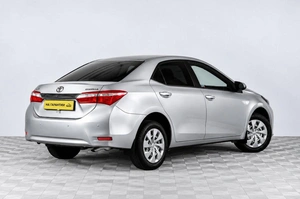 Седан Toyota Corolla 2013 года, 1489000 рублей, Челябинск