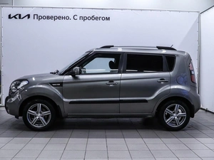 Хетчбэк Kia Soul 2011 года, 740000 рублей, Красноярск