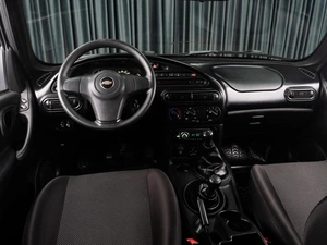 Внедорожник Chevrolet Niva 2017 года, 669000 рублей, Тюмень