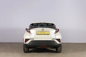 Внедорожник Toyota C-HR 2020 года, 2899000 рублей, Новосибирск