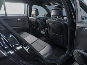 Универсал Mercedes-benz C-класс 2011 года, 1749000 рублей, Сургут