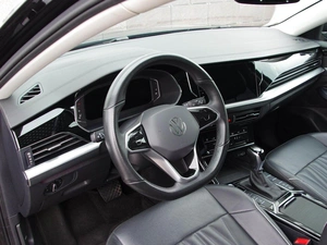 Седан Volkswagen Passat 2023 года, 3550000 рублей, Владимир