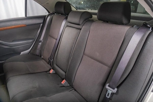 Седан Toyota Avensis 2008 года, 959000 рублей, Томск