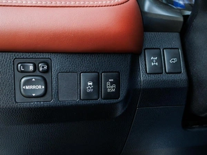 Внедорожник Toyota RAV4 2013 года, 2050000 рублей, Большой Сочи