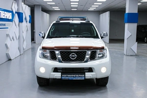 Пикап Nissan Navara 2013 года, 2098000 рублей, Солонцы