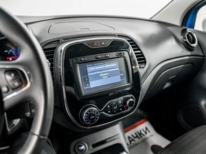 Внедорожник Renault Kaptur 2017 года, 990000 рублей, Красноярск