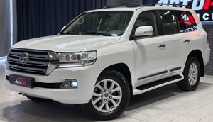 Внедорожник Toyota Land Cruiser 2015 года, 5797000 рублей, Красноярск