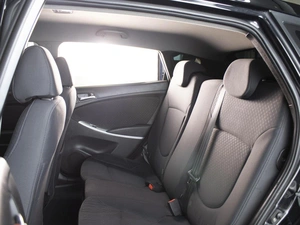 Хетчбэк Hyundai Solaris 2013 года, 980000 рублей, Омск
