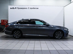 Седан Honda Accord 2021 года, 2820000 рублей, Красноярск