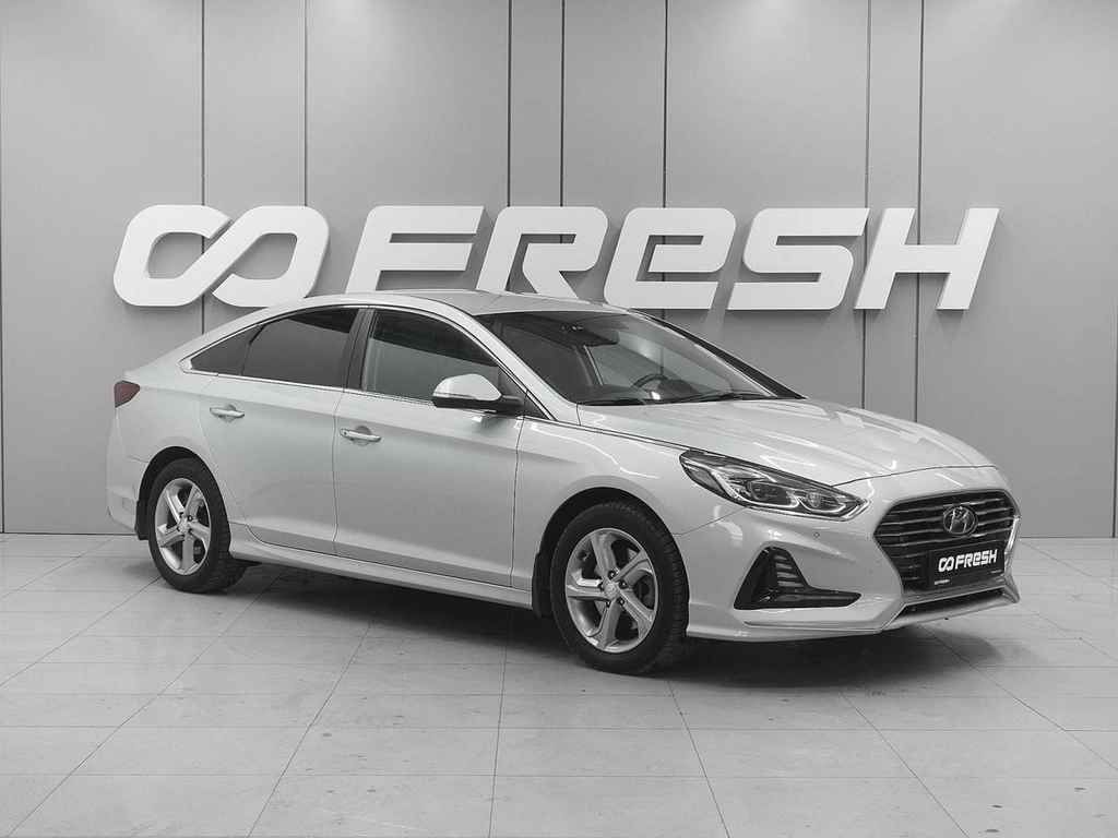 Седан Hyundai Sonata 2019 года, 1890000 рублей, Ростов-на-Дону