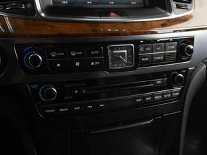 Седан Hyundai Equus 2013 года, 1719000 рублей, Тюмень