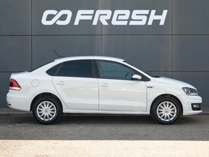 Седан Volkswagen Polo 2018 года, 1125000 рублей, Краснодар