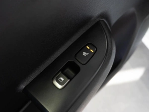 Седан Kia Rio 2020 года, 1819000 рублей, Тюмень