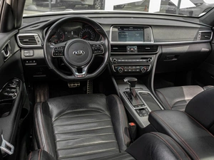 Седан Kia Optima 2018 года, 2085000 рублей, Краснодар