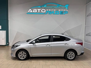 Седан Hyundai Solaris 2020 года, 1299000 рублей, Красноярск