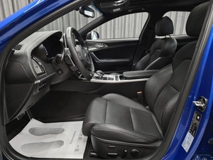 Лифтбек Kia Stinger 2018 года, 2599000 рублей, Красноярск