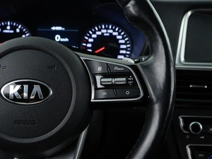 Седан Kia Optima 2018 года, 1978055 рублей, Москва