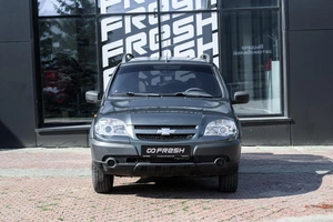 Внедорожник Chevrolet Niva 2012 года, 640000 рублей, Ульяновск