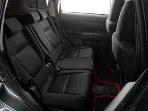 Внедорожник Mitsubishi Outlander 2013 года, 1605000 рублей, Тюмень