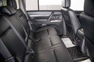 Внедорожник Mitsubishi Pajero 2012 года, 2139000 рублей, Пермь