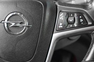 Хетчбэк Opel Astra 2010 года, 649000 рублей, Тюмень