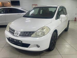 Седан Nissan Tiida 2010 года, 699000 рублей, Ачинск