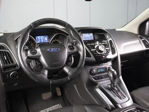 Седан Ford Focus 2012 года, 780000 рублей, Омск
