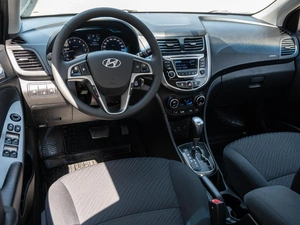 Седан Hyundai Solaris 2014 года, 1075000 рублей, Краснодар