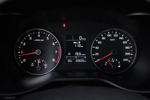 Седан Kia Rio 2017 года, 1120000 рублей, Ульяновск