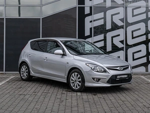 Хетчбэк Hyundai i30 2011 года, 960000 рублей, Краснодар