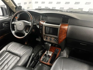 Внедорожник Nissan Patrol 2005 года, 6995000 рублей, Красноярск