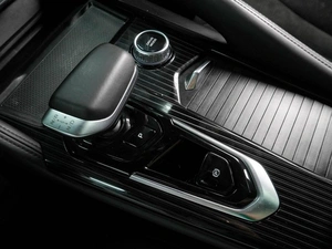 Внедорожник Geely Monjaro 2024 года, 3224000 рублей, Воронеж