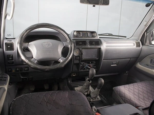 Внедорожник Toyota Land Cruiser Prado 2001 года, 1070000 рублей, Омск