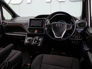 Минивэн Toyota Noah 2015 года, 1739000 рублей, Большой Сочи