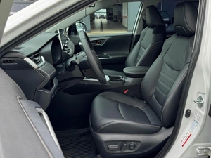Внедорожник Toyota RAV4 2021 года, 3799000 рублей, Кропоткин