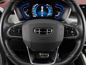 Внедорожник Geely Coolray 2023 года, 1940000 рублей, Тюмень
