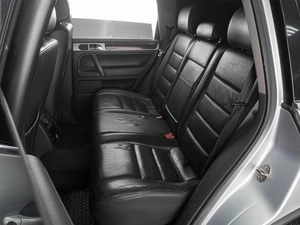 Внедорожник Volkswagen Touareg 2008 года, 1149000 рублей, Тюмень