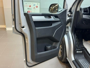 Минивэн Volkswagen Multivan 2016 года, 3847000 рублей, Красноярск