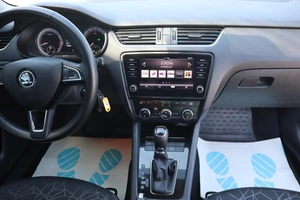 Хэтчбек Skoda Octavia 2020 года, 1870000 рублей, Мирное