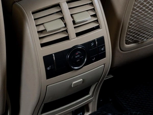 Внедорожник Mercedes-benz M-класс 2011 года, 2039000 рублей, Тюмень