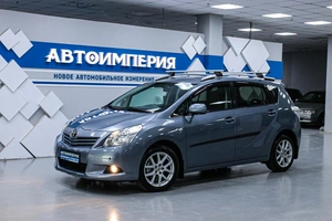 Минивэн Toyota Verso 2010 года, 1188000 рублей, Солонцы