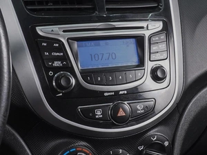 Седан Hyundai Solaris 2011 года, 560000 рублей, Ростов-на-Дону