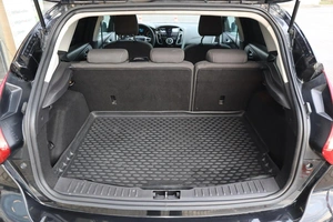 Седан Ford Focus 2012 года, 950000 рублей, Мирное