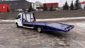 Услуги эвакуатора круглосуточно Красноярск 4000 рублей, Красноярск