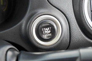 Хетчбэк Mitsubishi Mirage 2014 года, 769000 рублей, Барнаул