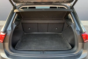 Внедорожник Volkswagen Tiguan 2021 года, 3325000 рублей, Солонцы