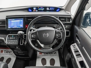 Минивэн Honda Stepwgn 2017 года, 2100000 рублей, Красноярск