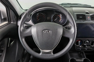 Лифтбек ВАЗ (LADA) Granta 2024 года, 929000 рублей, Пермь