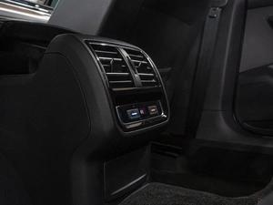 Седан Volkswagen Passat 2017 года, 2219000 рублей, Краснодар