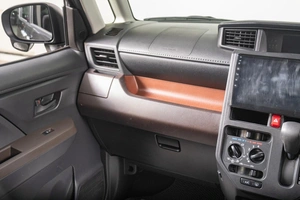 Минивэн Toyota Roomy 2018 года, 979000 рублей, Томск